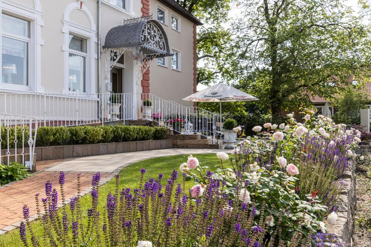 Parkhotel Bilm Im Glueck Am Stadtrand Hannovers Sehnde Exterior photo